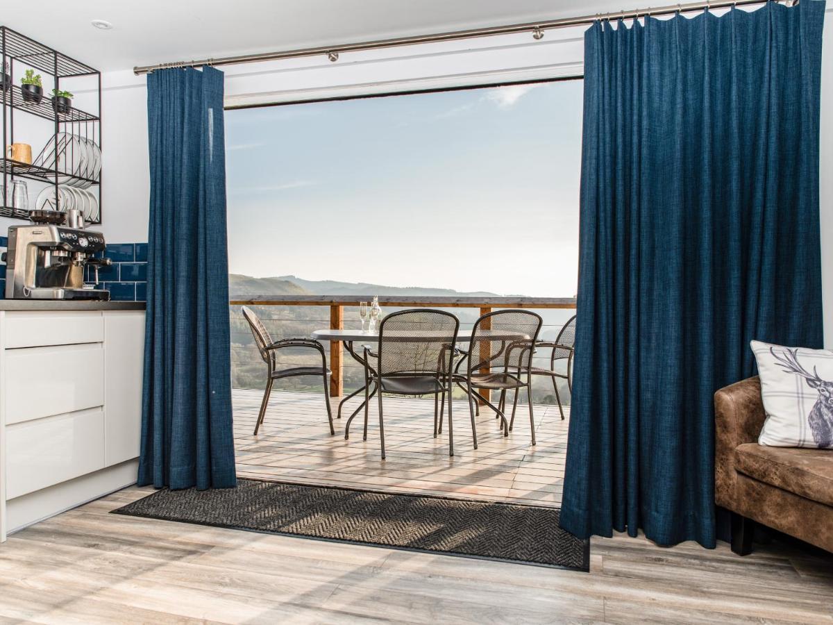 Haka Lodge Абъристуит Екстериор снимка